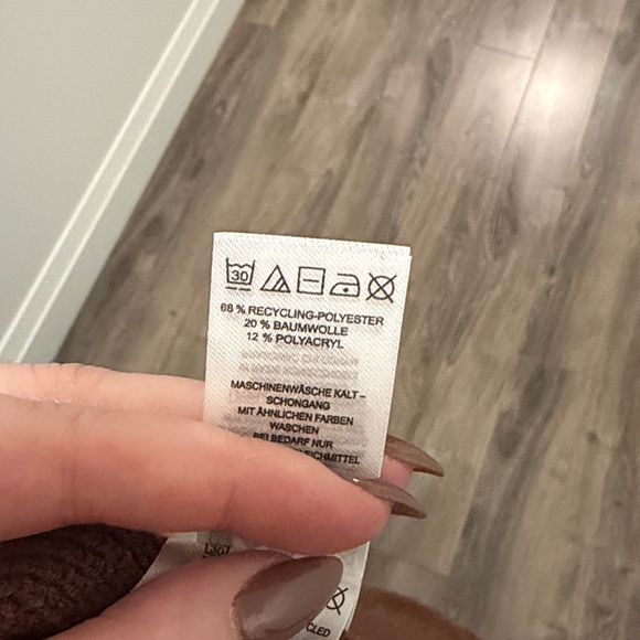 NWT Sincerely Jules Brown Button-Up Knit Vest - Picture 5 of 5